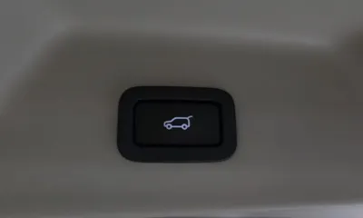 Land Rover Range Rover 2017, 132521 км, за 22794.84 USD - фото 20