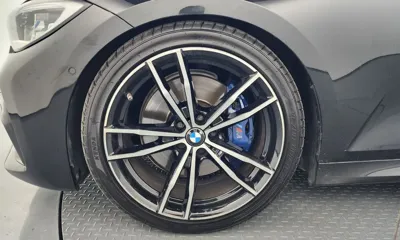 BMW 3-Series 2019, 99118 км, за 20999.08 USD