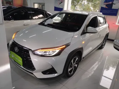 Toyota Yaris · 2020 год