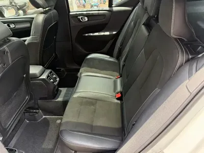 Volvo XC40 NEV 2022, 40000 км, за 12690.09 USD - фото 6