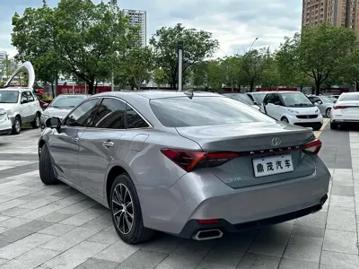 Toyota Avalon 2024, 27000 км, за 18340.82 USD - фото 6