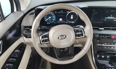 Kia Canival 2021, 93125 км, за 17012.6 USD - фото 13