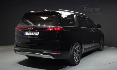 Kia Canival 2023, 49255 км, за 19364.58 USD