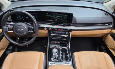 Kia Canival 2023, 49255 км, за 19364.58 USD - фото 7