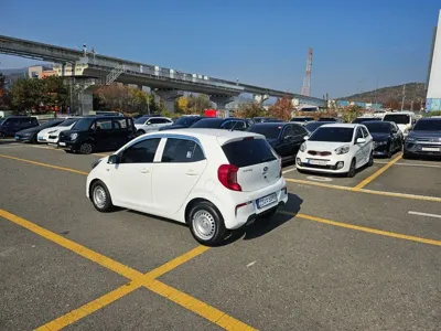 Kia Morning 2021, 55088 км, за 4618.43 USD