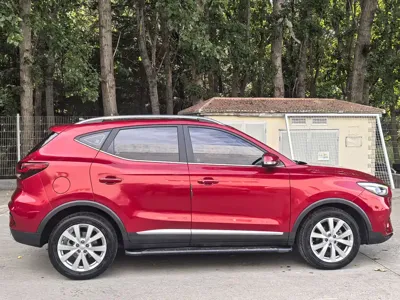 MG ZS 2020, 32000 км, за 3913.27 USD