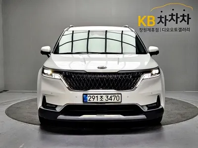 Kia Canival · 2021 год