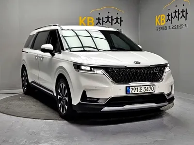 Kia Canival 2021, 35368 км, за 19500.28 USD