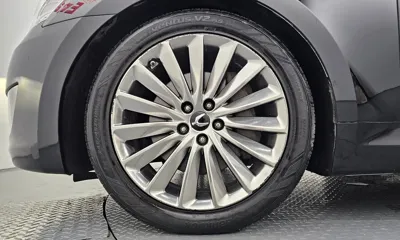 Hyundai Equus 2014, 140177 км, за 8336.62 USD