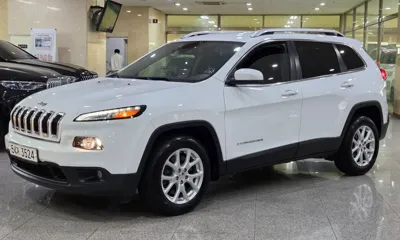 Jeep Cherokee · 2016 год