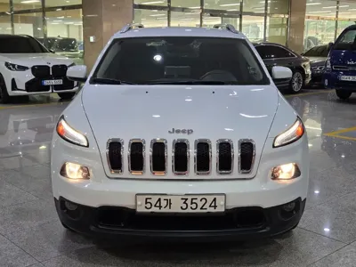 Jeep Cherokee 2016, 43651 км, за 6236.05 USD