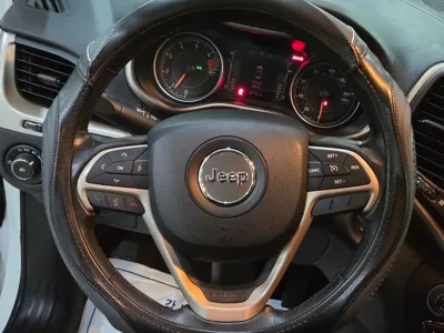 Jeep Cherokee 2016, 43651 км, за 6236.05 USD - фото 9