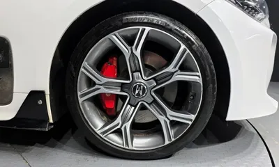 Kia Stinger 2019, 98750 км, за 10439.38 USD