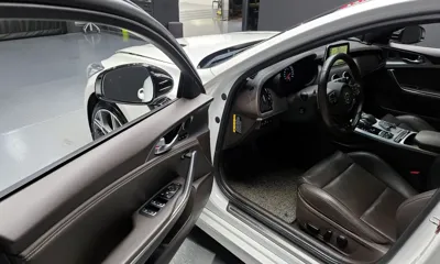 Kia Stinger 2019, 98750 км, за 10439.38 USD - фото 11