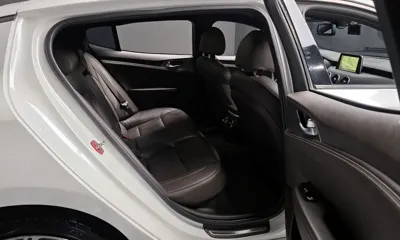 Kia Stinger 2019, 98750 км, за 10439.38 USD - фото 12