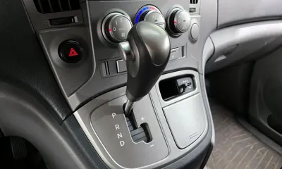 Hyundai Starex 2012, 97553 км, за 5883.13 USD - фото 9