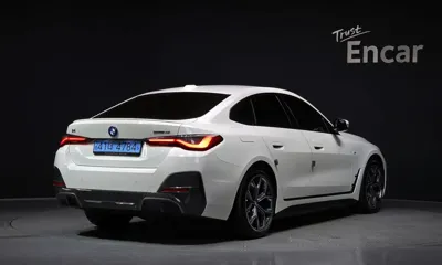 BMW i4 2023, 46912 км, за 30983.33 USD