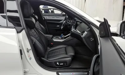 BMW i4 2023, 46912 км, за 30983.33 USD - фото 11