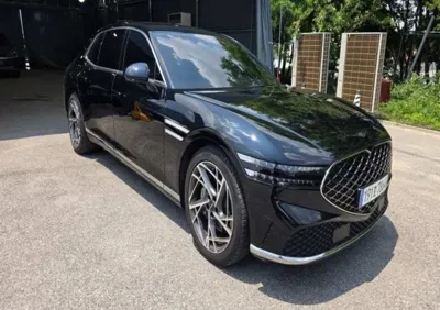 Genesis G90 2023, 62589 км, за 7719.57 USD - фото 8
