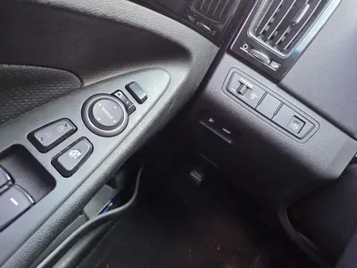 Hyundai Sonata 2011, 127000 км, за 2470.26 USD - фото 9