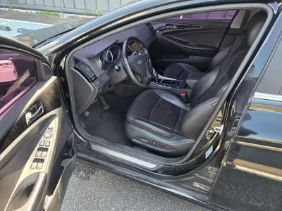 Hyundai Sonata 2011, 127000 км, за 2470.26 USD - фото 11
