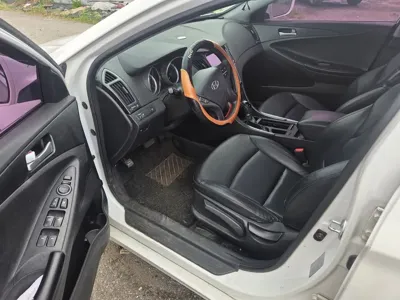 Hyundai Sonata 2011, 127000 км, за 2470.26 USD - фото 20