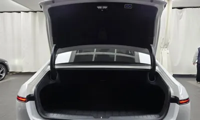 Hyundai Grandeur 2023, 40386 км, за 18178.23 USD - фото 20