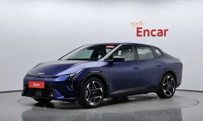 Kia EV4 · 2026 год