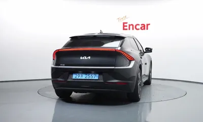 Kia EV6 2023, 93833 км, за 18226.21 USD