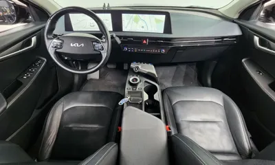 Kia EV6 2023, 93833 км, за 18226.21 USD - фото 7