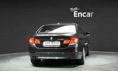 BMW 5-Series 2012, 94078 км, за 5525.58 USD