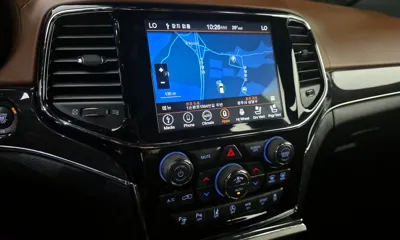 Jeep Cherokee 2020, 110635 км, за 13846.45 USD - фото 11