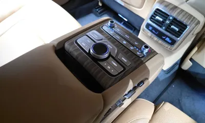 Kia K9 2023, 63353 км, за 24287.78 USD - фото 19