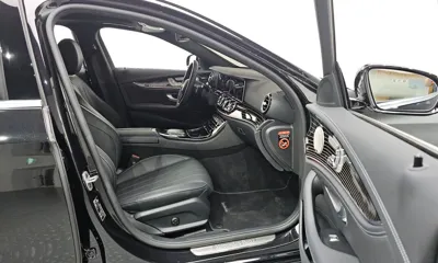 Mercedes-Benz E-Class 2023, 14790 км, за 37116.61 USD - фото 18