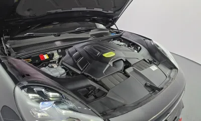 Porsche Cayenne 2022, 17081 км, за 74991.73 USD - фото 6