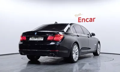 BMW 7-Series 2015, 165784 км, за 12052.12 USD
