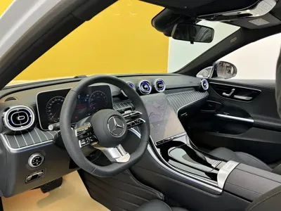 Mercedes-Benz C-Class 2025, 16000 км, за 31459.07 USD