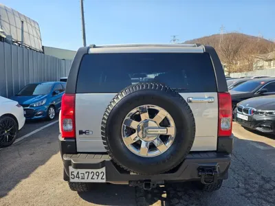 Hummer H3 2009, 191086 км, за 8919.72 USD