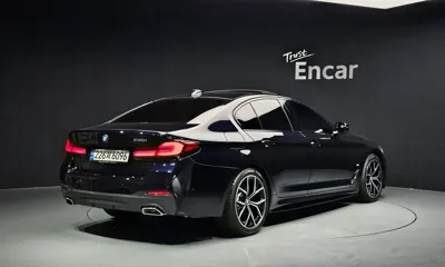 BMW 5-Series 2023, 43895 км, за 29641.71 USD