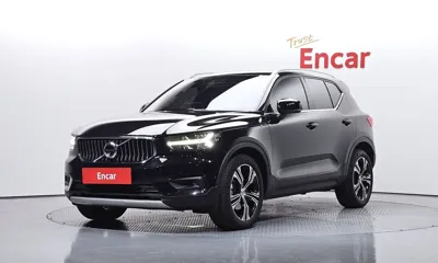 Volvo XC40 · 2022 год