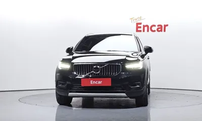 Volvo XC40 2022, 92288 км, за 16345.02 USD