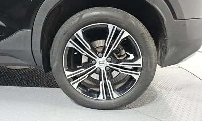 Volvo XC40 2022, 92288 км, за 16345.02 USD