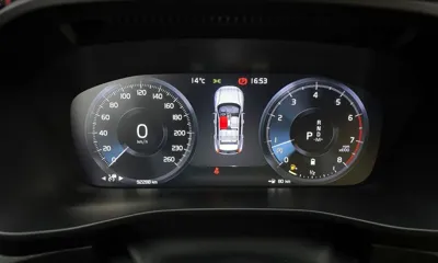 Volvo XC40 2022, 92288 км, за 16345.02 USD - фото 8