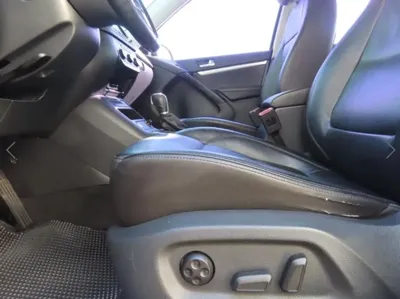 Volkswagen Tiguan 2015, 125177 км, за 4923.2 USD - фото 16