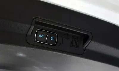 Ford Explorer 2020, 36163 км, за 20331.11 USD - фото 20