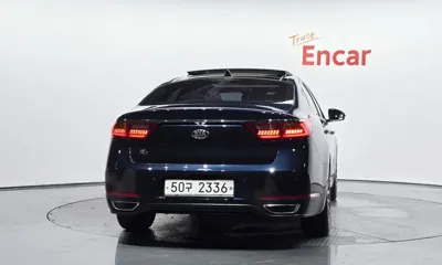 Kia K7 2017, 105691 км, за 9382.23 USD