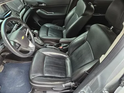ChevroletGMDaewoo Orlando 2012, 151884 км, за 2510.74 USD - фото 9