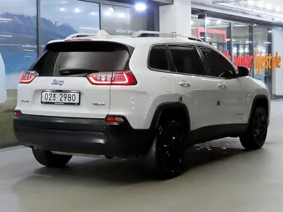 Jeep Cherokee 2019, 69546 км, за 7942.76 USD