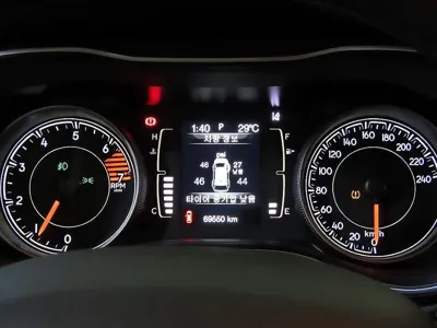 Jeep Cherokee 2019, 69546 км, за 7942.76 USD - фото 9