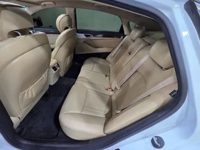 Hyundai Genesis 2014, 141400 км, за 8192.93 USD - фото 10